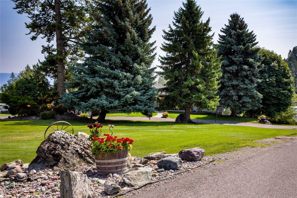205 Lakeshore Drive, Lakeside, MT 59922 photo 52