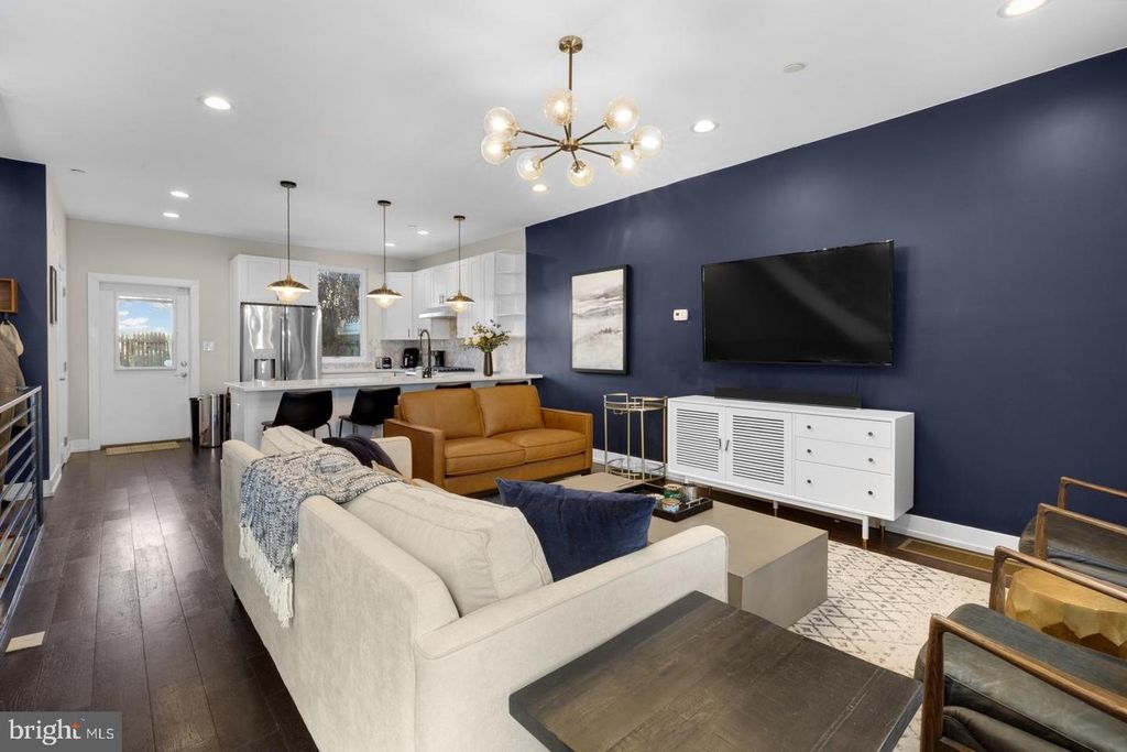 2707 W STILES, Philadelphia, PA 19121