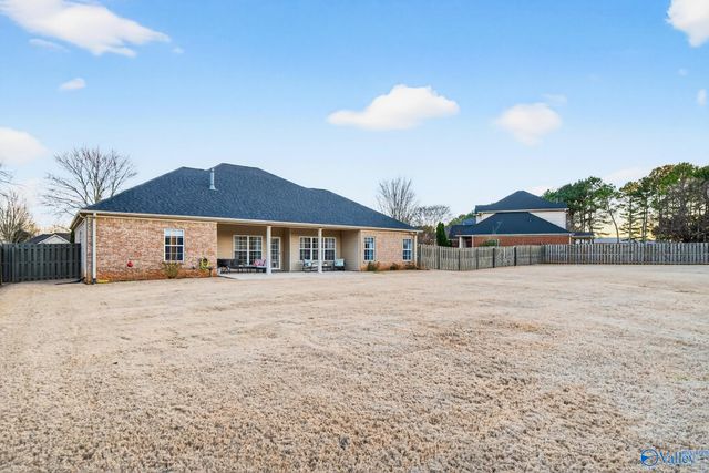 103 Bridge Arbor Lane, Huntsville, AL 35811