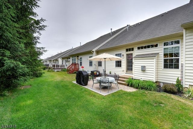 32 Weber Ave, Hillsborough Twp., NJ 08844