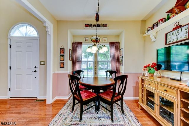 32 Weber Ave, Hillsborough Twp., NJ 08844