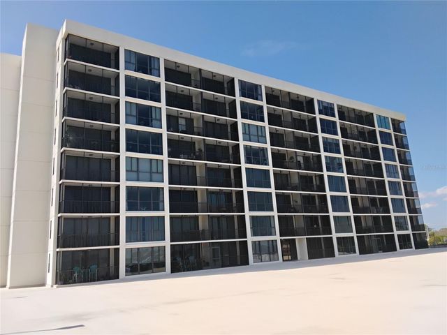 7100 SUNSHINE SKYWAY LANE S 705, St Petersburg, FL 33711