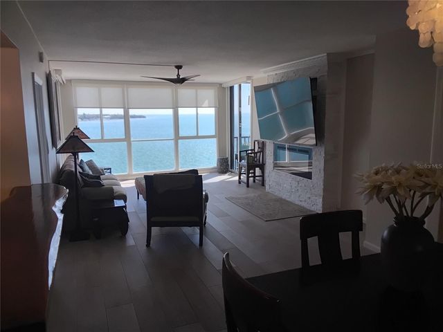 7100 SUNSHINE SKYWAY LANE S 705, St Petersburg, FL 33711