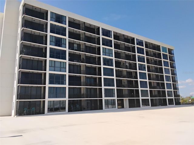 7100 SUNSHINE SKYWAY LANE S 705, St Petersburg, FL 33711