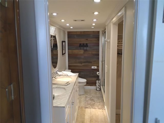 7100 SUNSHINE SKYWAY LANE S 705, St Petersburg, FL 33711