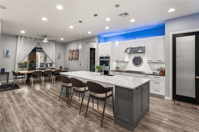 5865 Alice Landing Court, Las Vegas, NV 89149