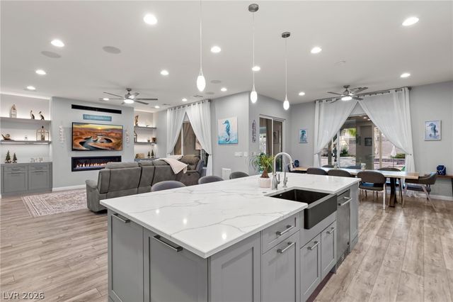 5865 Alice Landing Court, Las Vegas, NV 89149