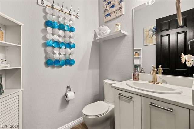 5865 Alice Landing Court, Las Vegas, NV 89149