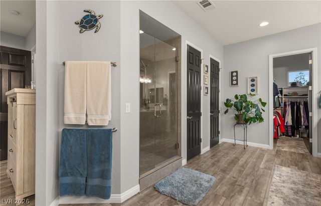 5865 Alice Landing Court, Las Vegas, NV 89149