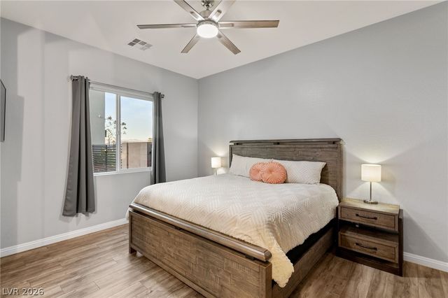 5865 Alice Landing Court, Las Vegas, NV 89149