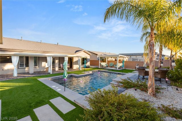 5865 Alice Landing Court, Las Vegas, NV 89149