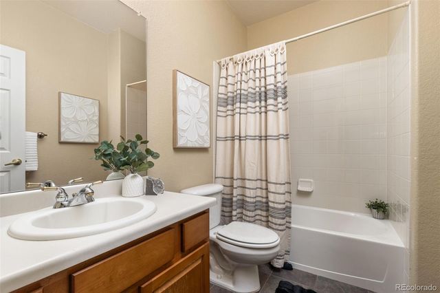 9515 S Bluebead Way, Parker, CO 80134