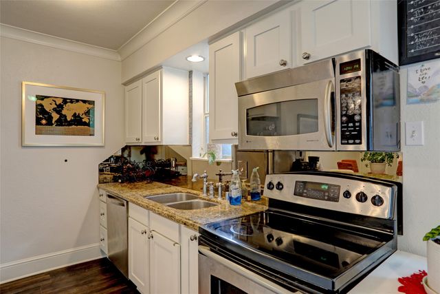 7736 Meadow Road 102, Dallas, TX 75230