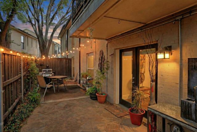 7736 Meadow Road 102, Dallas, TX 75230