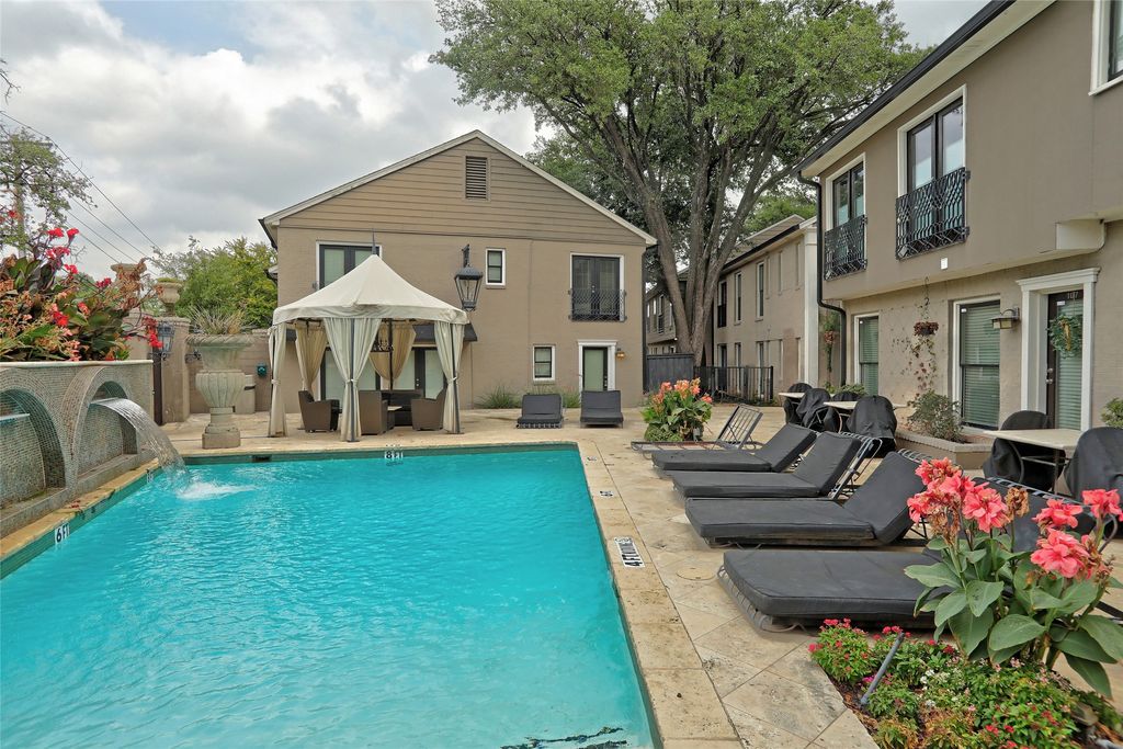 7736 Meadow Road 102, Dallas, TX 75230