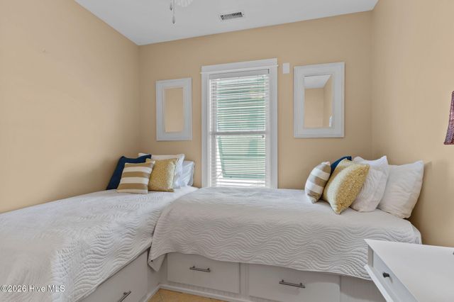 112 Oakleaf Drive 1002-A, Atlantic Beach, NC 28512