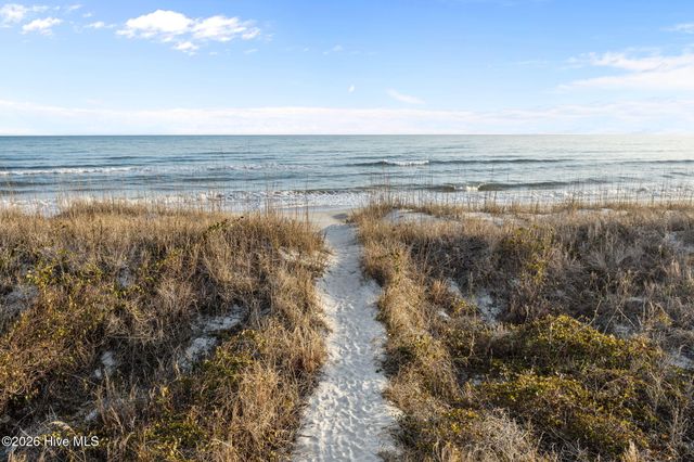 112 Oakleaf Drive 1002-A, Atlantic Beach, NC 28512