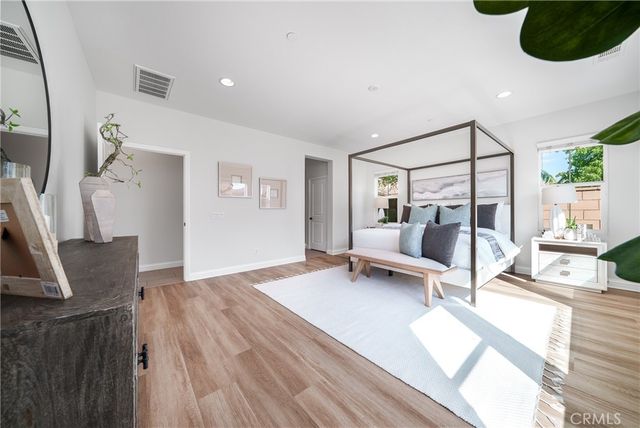 5080 S Oxford Ln., Ontario, CA 91762
