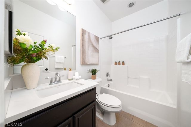5080 S Oxford Ln., Ontario, CA 91762