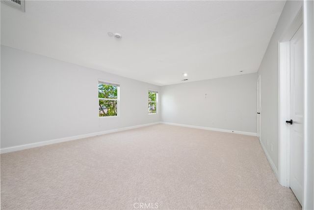 5080 S Oxford Ln., Ontario, CA 91762