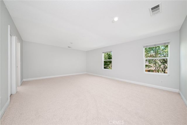 5080 S Oxford Ln., Ontario, CA 91762