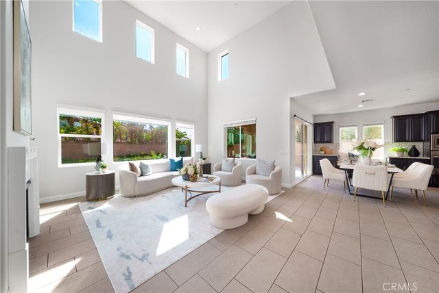 5080 S Oxford Ln., Ontario, CA 91762