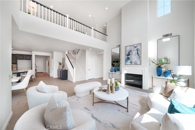 5080 S Oxford Ln., Ontario, CA 91762