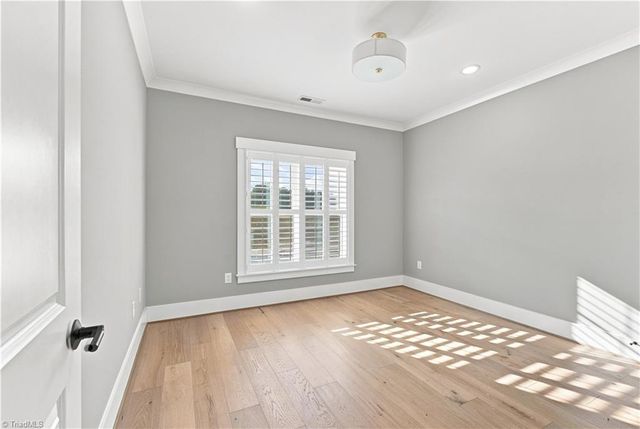 1347 Maple Chase Lane, Winston-salem, NC 27106