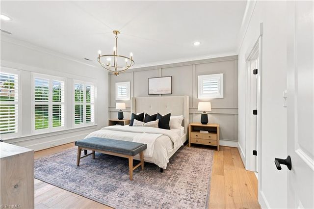 1347 Maple Chase Lane, Winston-salem, NC 27106