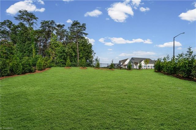 1347 Maple Chase Lane, Winston-salem, NC 27106