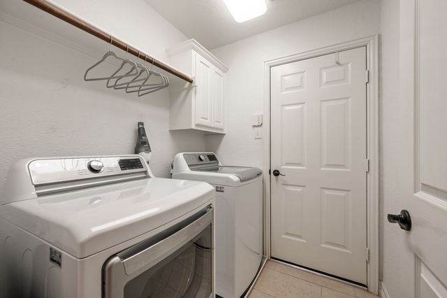 2806 Northwood Street, Grapevine, TX 76051