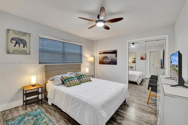 5535 SW 24th Ave, Dania Beach, FL 33312
