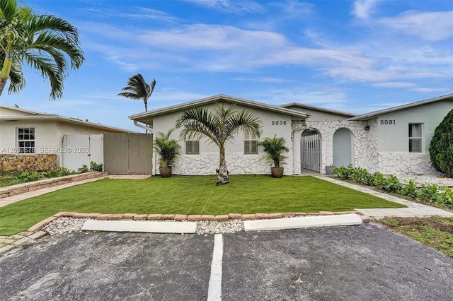 5535 SW 24th Ave, Dania Beach, FL 33312