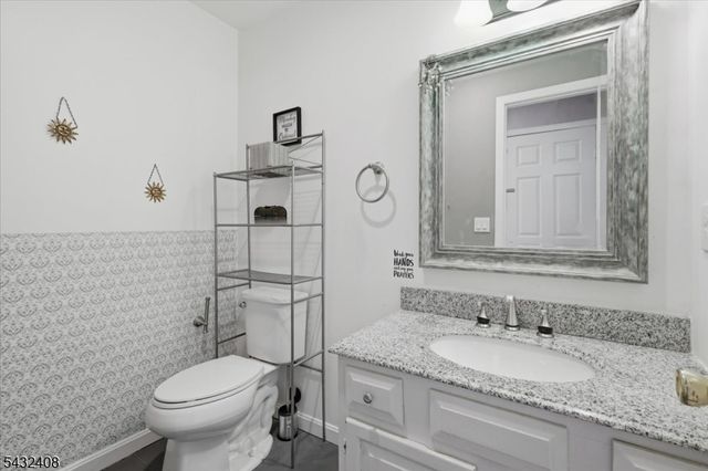 112 Knob Hill Rd, Washington Twp., NJ 07840