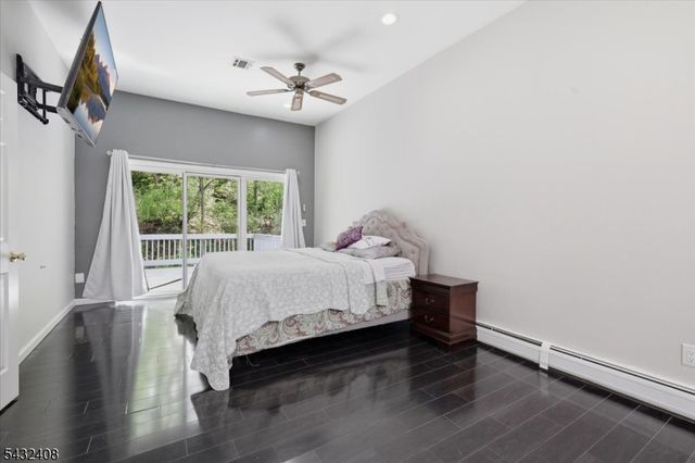 112 Knob Hill Rd, Washington Twp., NJ 07840
