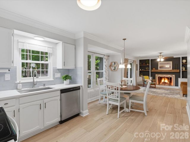2509 Jaywick Lane, Matthews, NC 28105