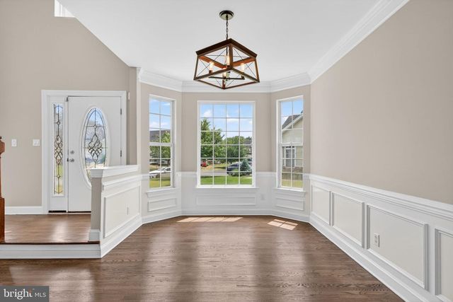 323 KESWICK DR, Swedesboro, NJ 08085