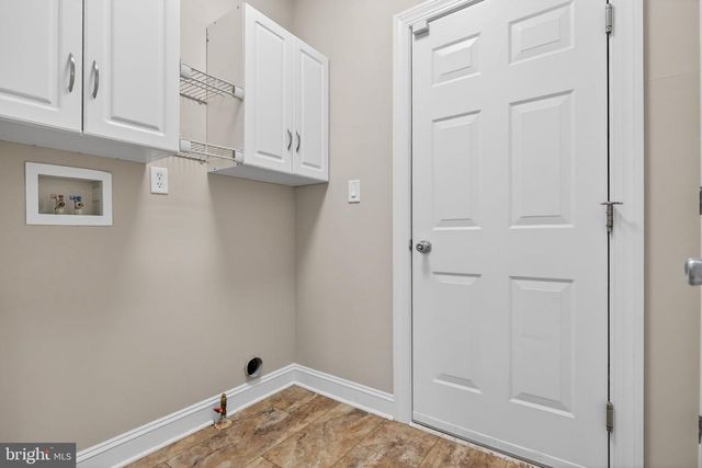 323 KESWICK DR, Swedesboro, NJ 08085