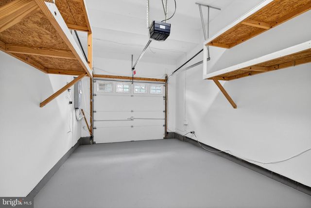 323 KESWICK DR, Swedesboro, NJ 08085