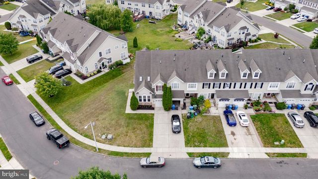 323 KESWICK DR, Swedesboro, NJ 08085