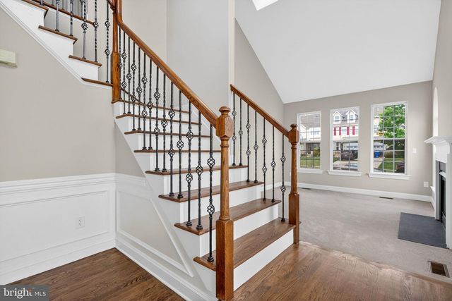 323 KESWICK DR, Swedesboro, NJ 08085