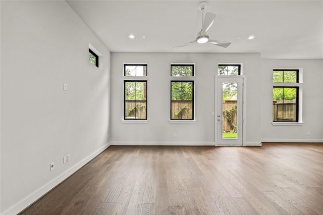 1705 Bologna Lane, Houston, TX 77055
