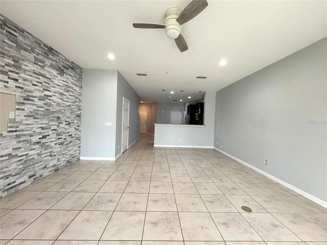 726 ARTISAN STREET 24, Orlando, FL 32824