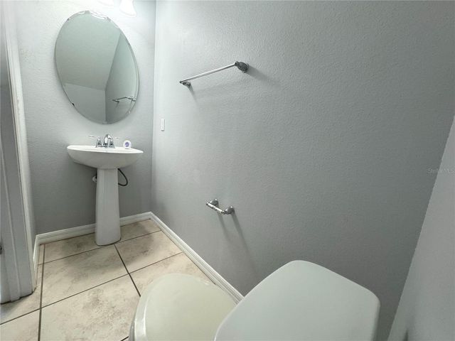 726 ARTISAN STREET 24, Orlando, FL 32824