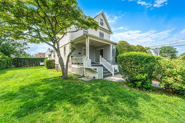 107 Whaley Street, Freeport, NY 11520