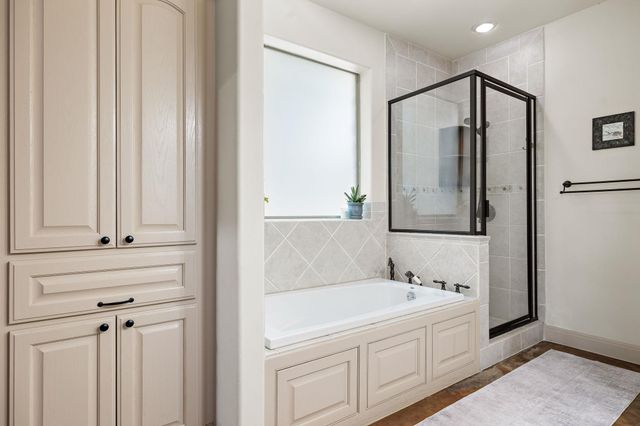 5319 Bull RUN, Austin, TX 78727