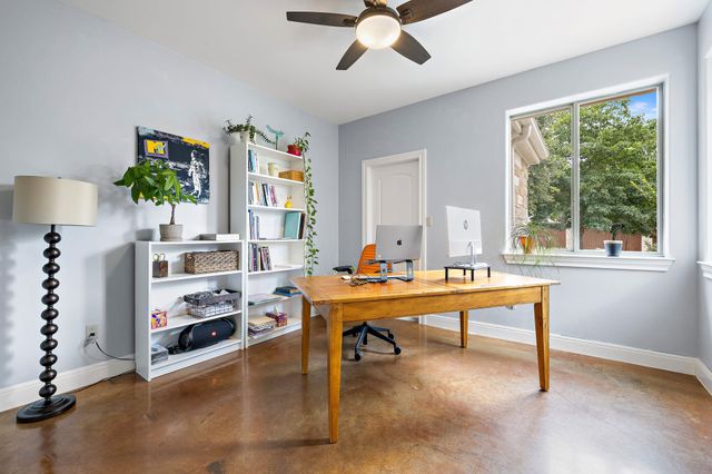 5319 Bull RUN, Austin, TX 78727