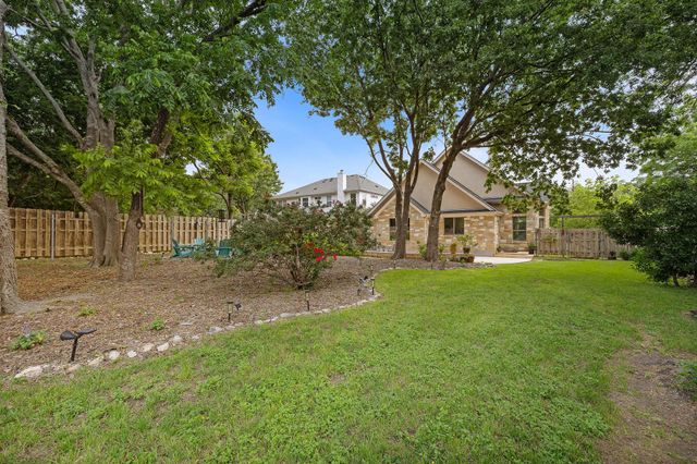 5319 Bull RUN, Austin, TX 78727