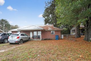 14088 Saylors Street, Brownsboro, TX 75756