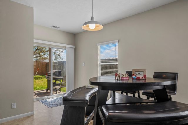 1102 Pecos Pass Drive, Richmond, TX 77406